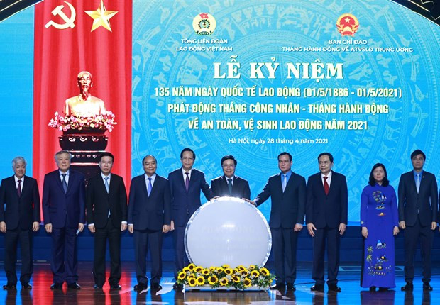 President attends ceremony marking International Labor Day